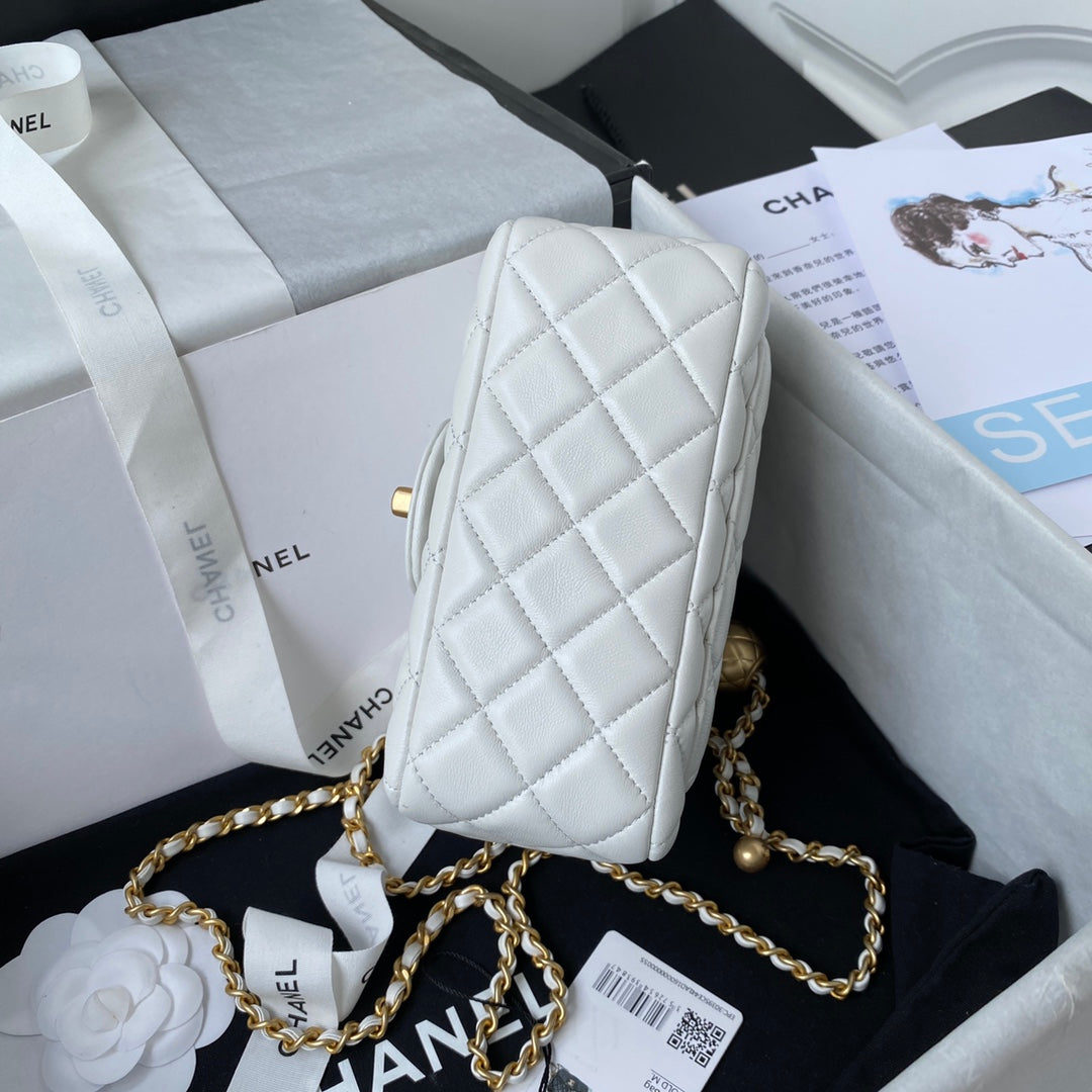 Chanel - Luxury Bag - CHL - 526