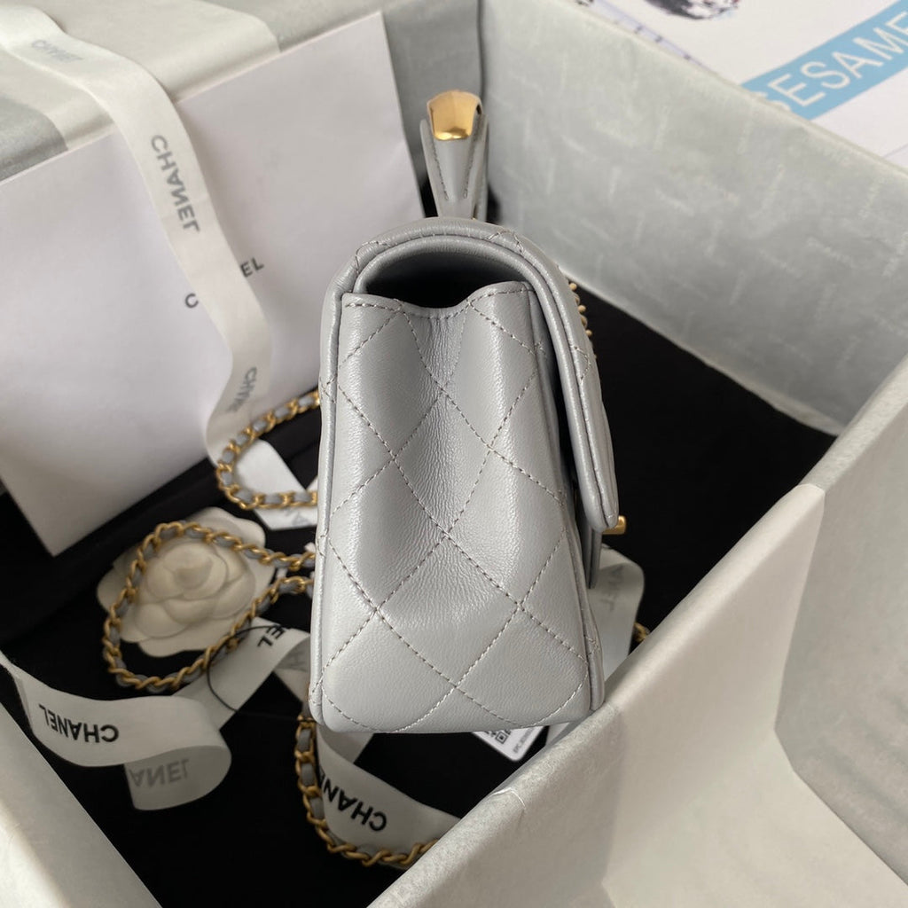 Chanel - Luxury Bag - CHL - 693