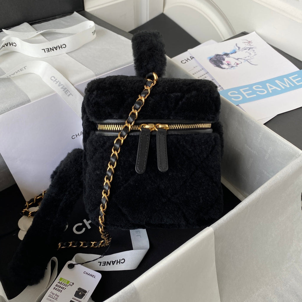 Chanel - Luxury Bag - CHL - 1077