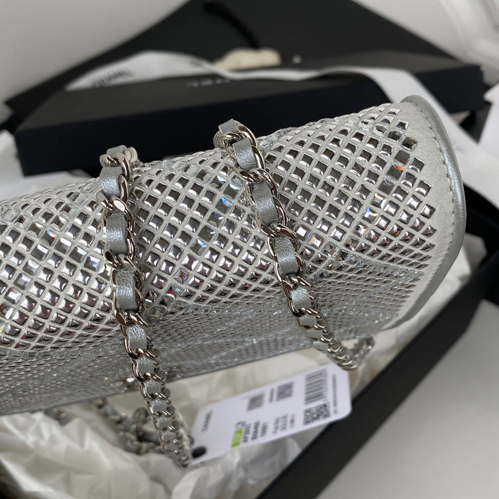 Chanel - Luxury Bag - CHL - 1070