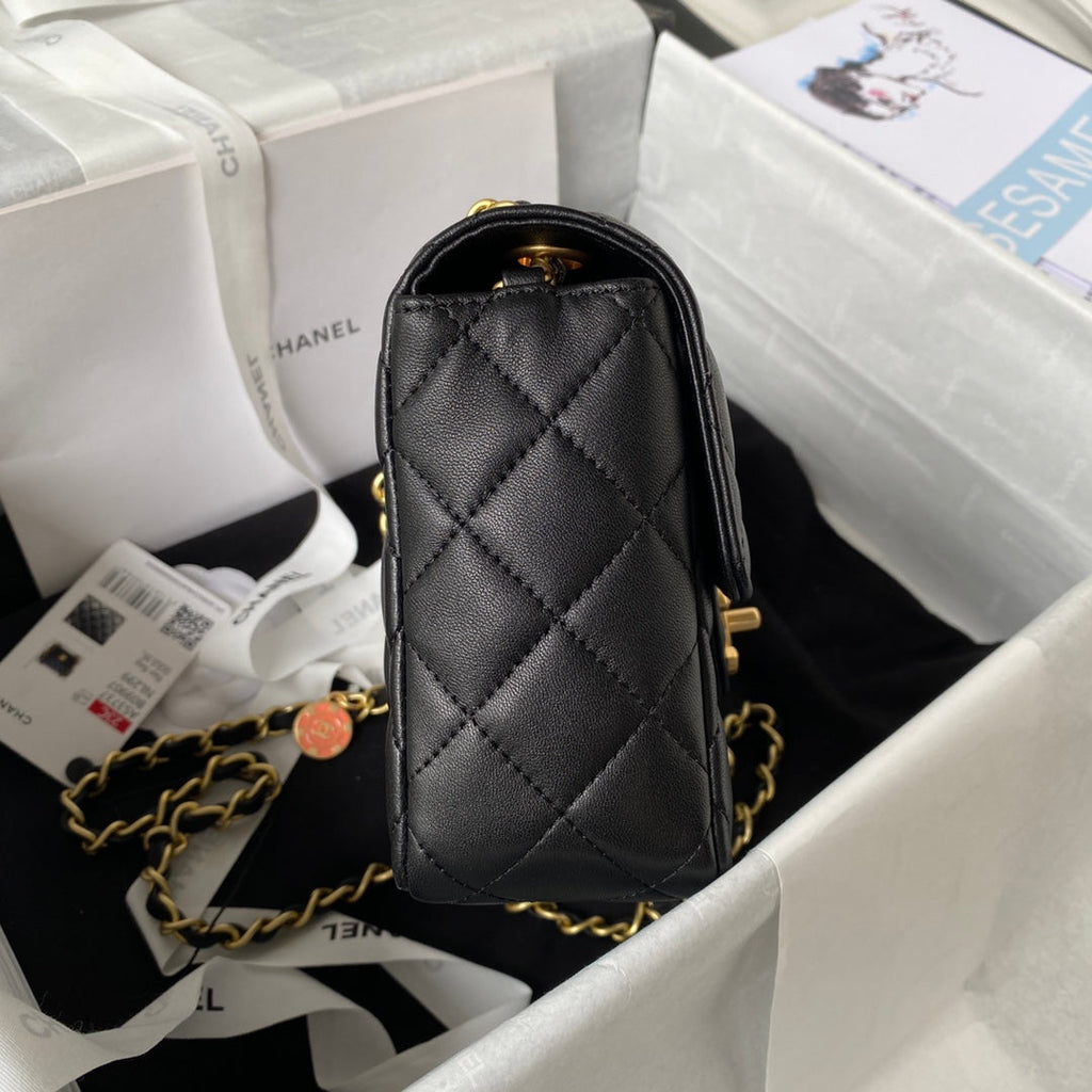 Chanel - Luxury Bag - CHL - 423