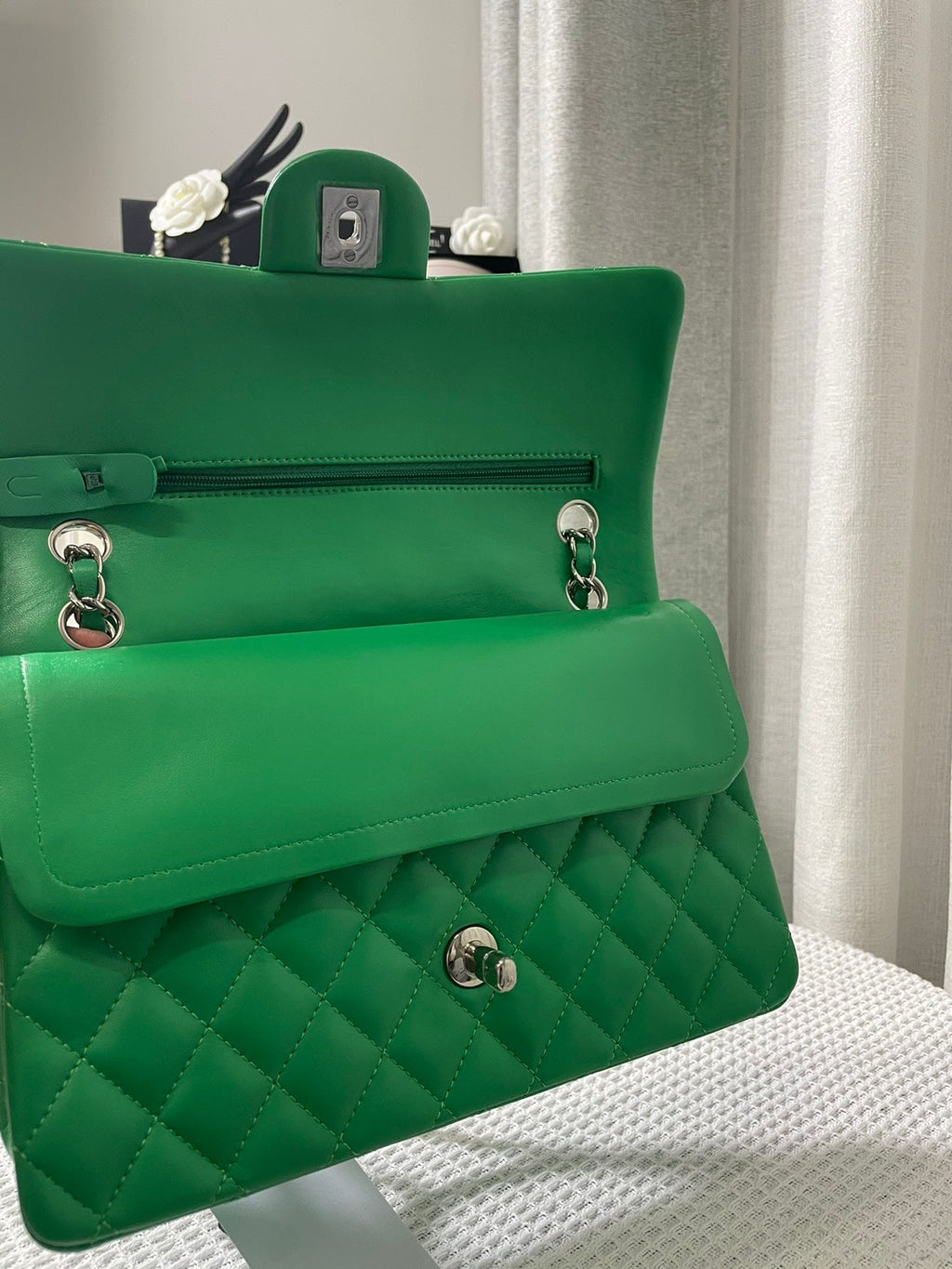 Chanel - Luxury Bag - CHL - 403
