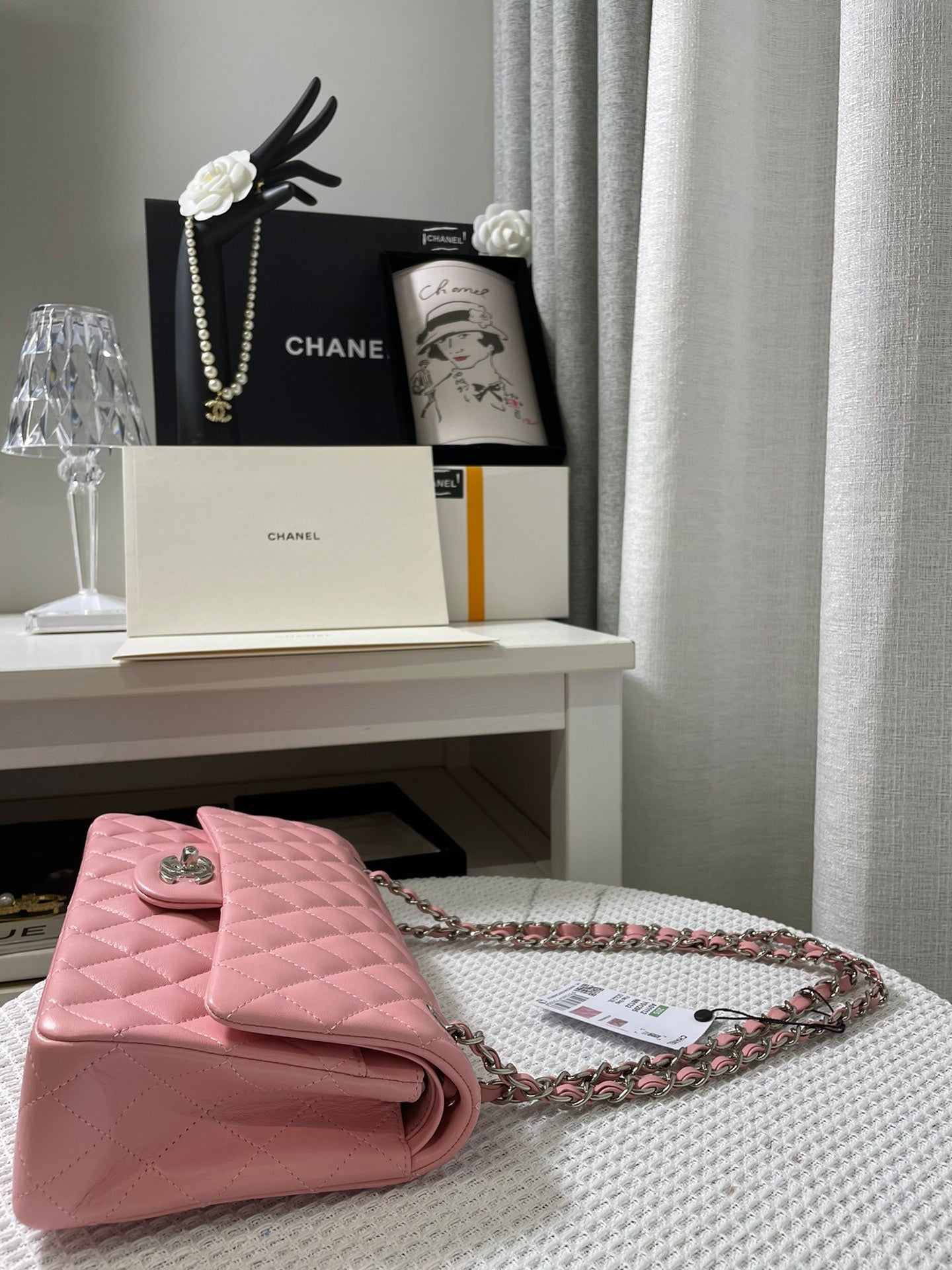 Chanel - Luxury Bag - CHL - 405