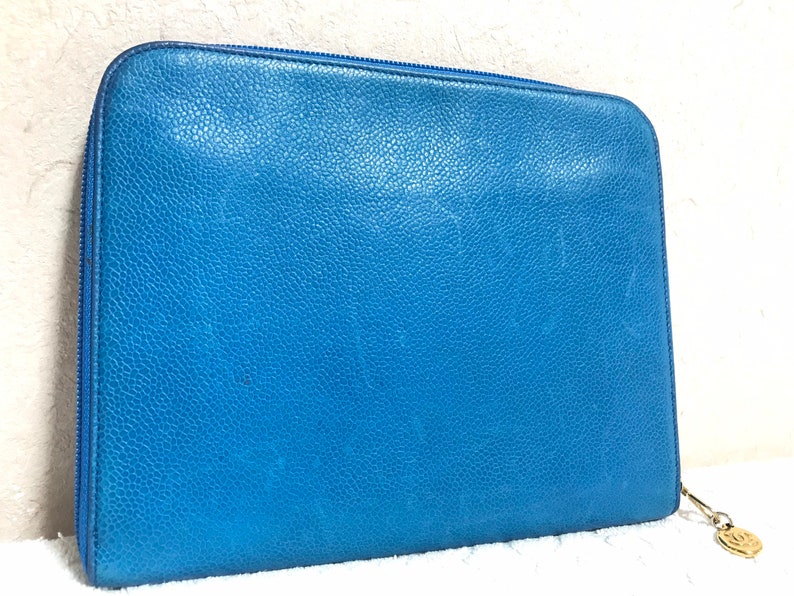 CHANEL Vintage blue caviar clutch bag, iPhone case, large wallet, cosmetic case pouch, mini bag
