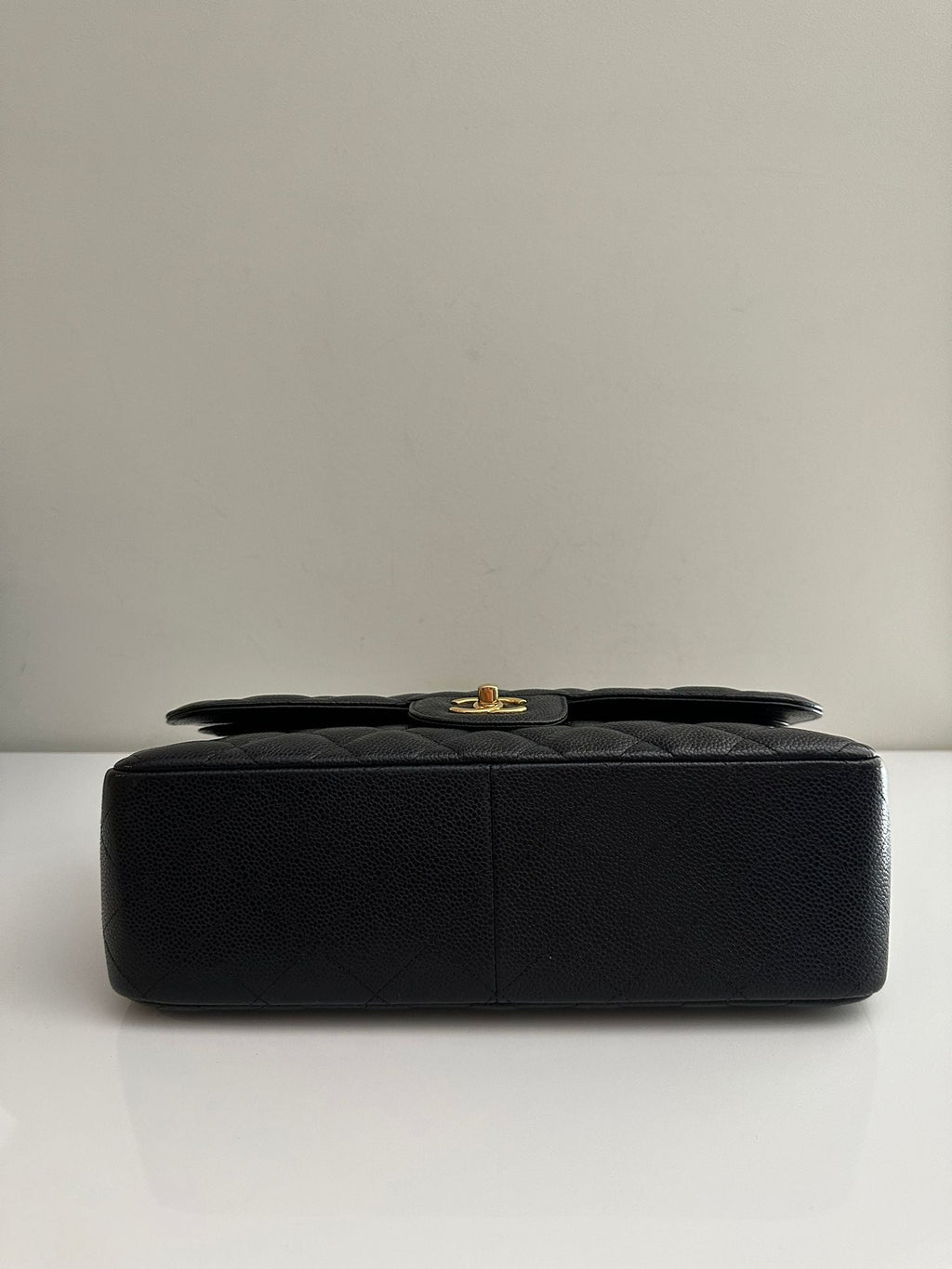 CHANEL Jumbo Classic Double Flap Caviar Black