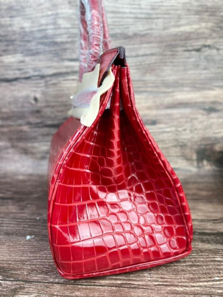 Hermes Birkin 30cm rouge H alligator mat matte gold hardware (SPECIAL)