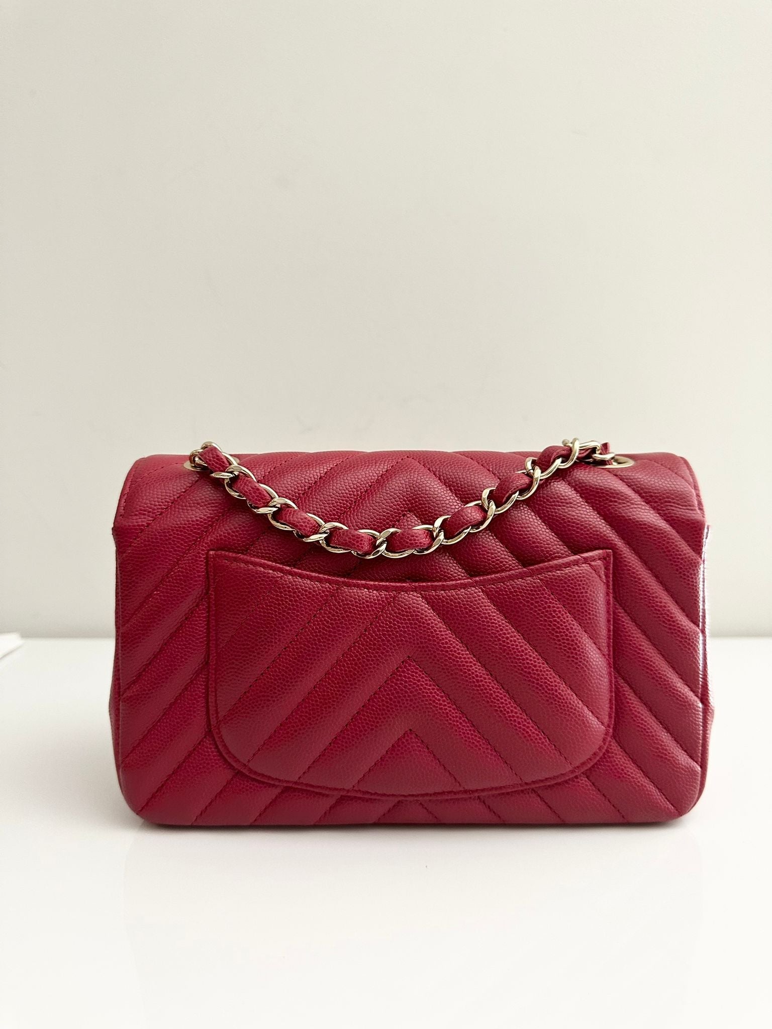 CHANEL Caviar Red 18B Quilted Classic Flap Mini LGHW