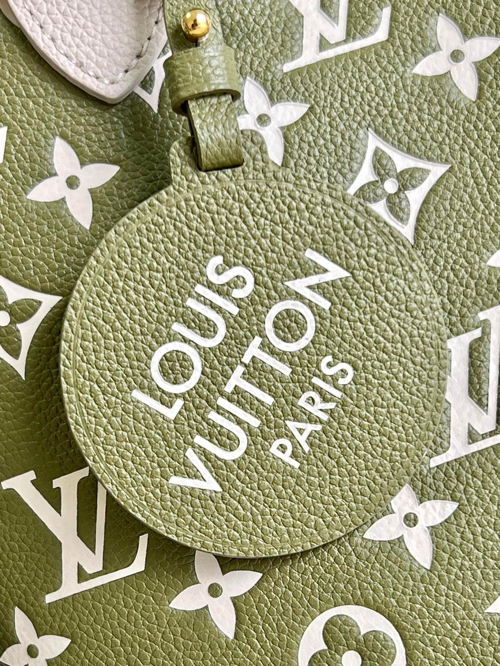 Louis Vuitton Neverfull MM  Tote Bag Khaki Green