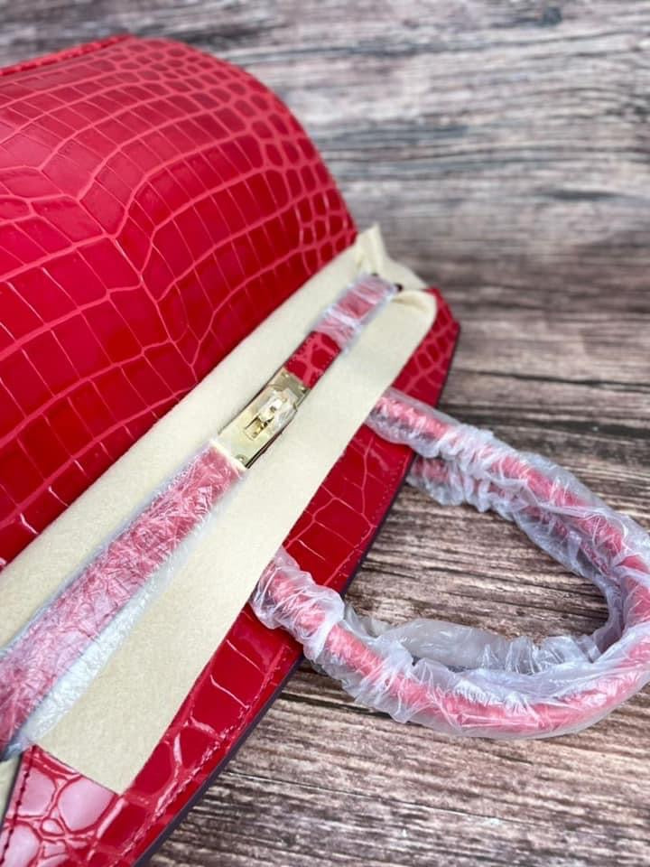 Hermes Birkin 30cm rouge H alligator mat matte gold hardware (SPECIAL)
