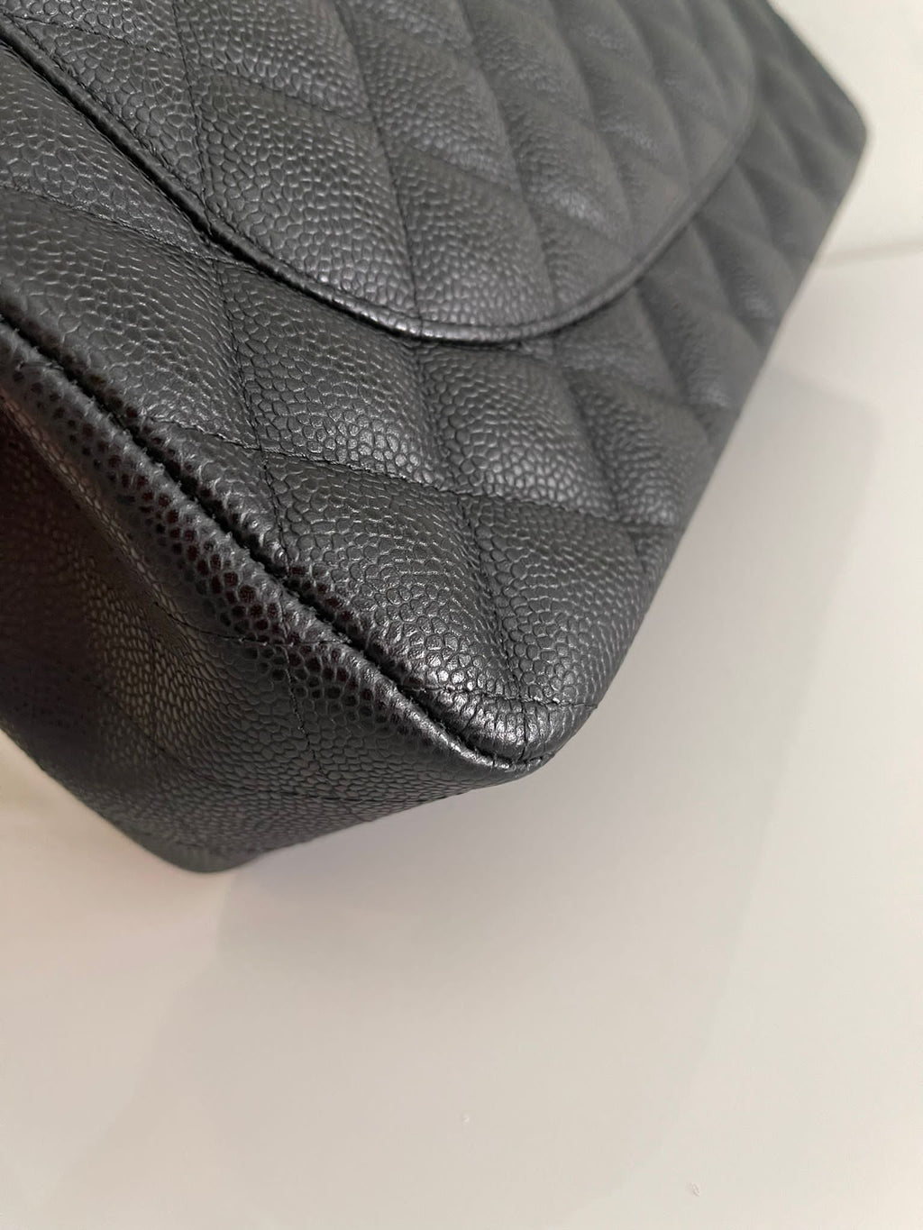 CHANEL Jumbo Classic Double Flap Caviar Black