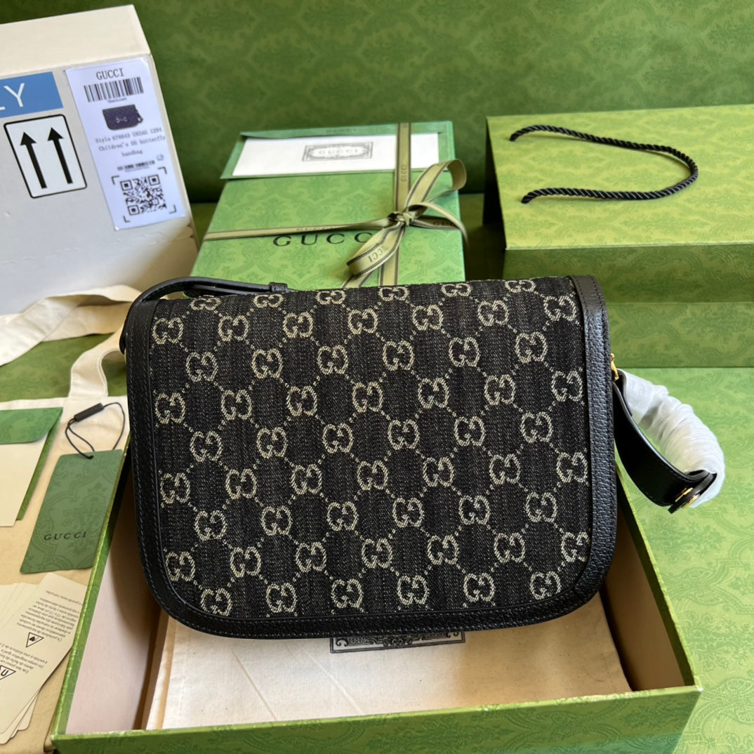 Gucci Horsebit Small Shoulder Bag