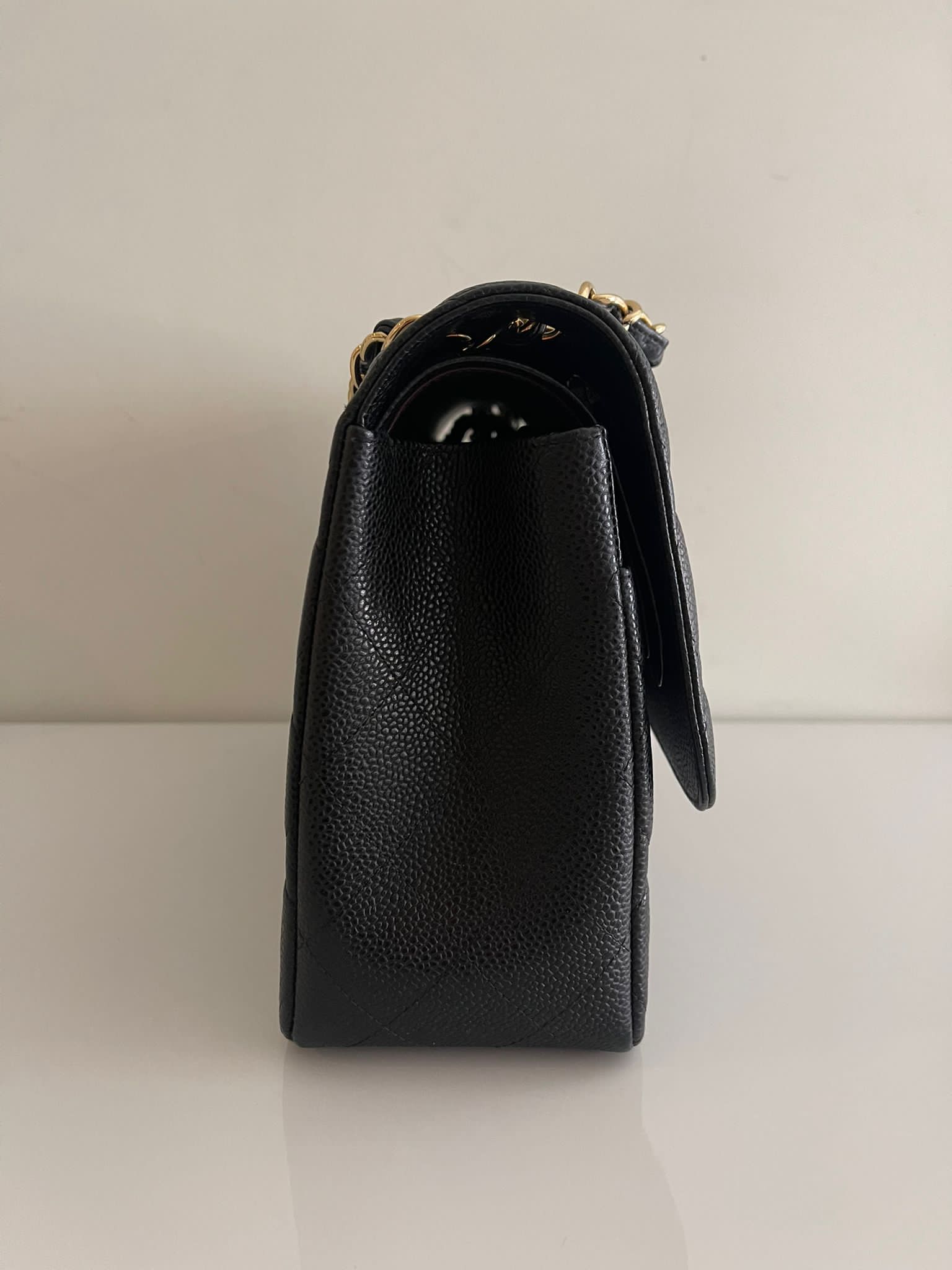 CHANEL Jumbo Classic Double Flap Caviar Black