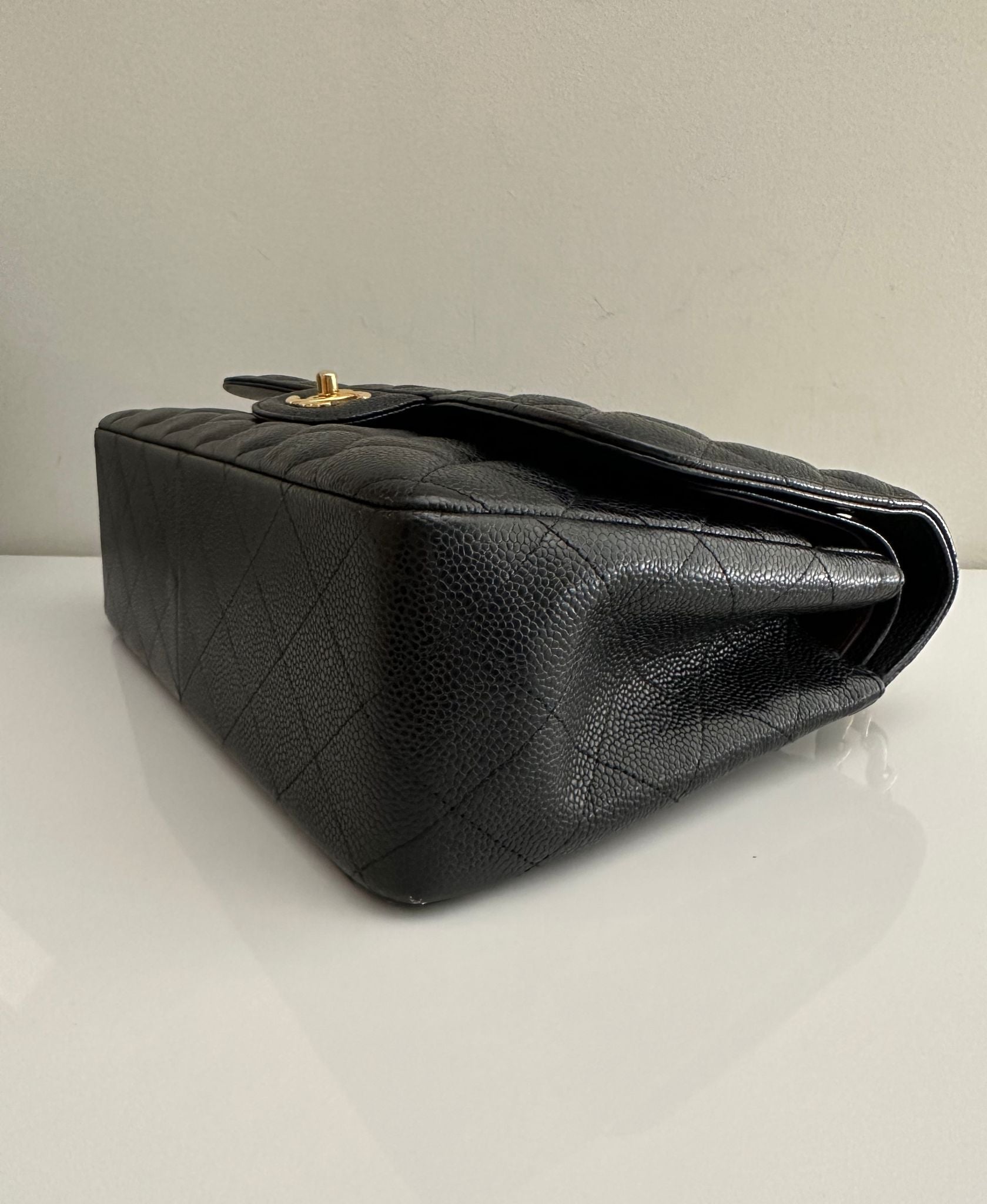 CHANEL Jumbo Classic Double Flap Caviar Black