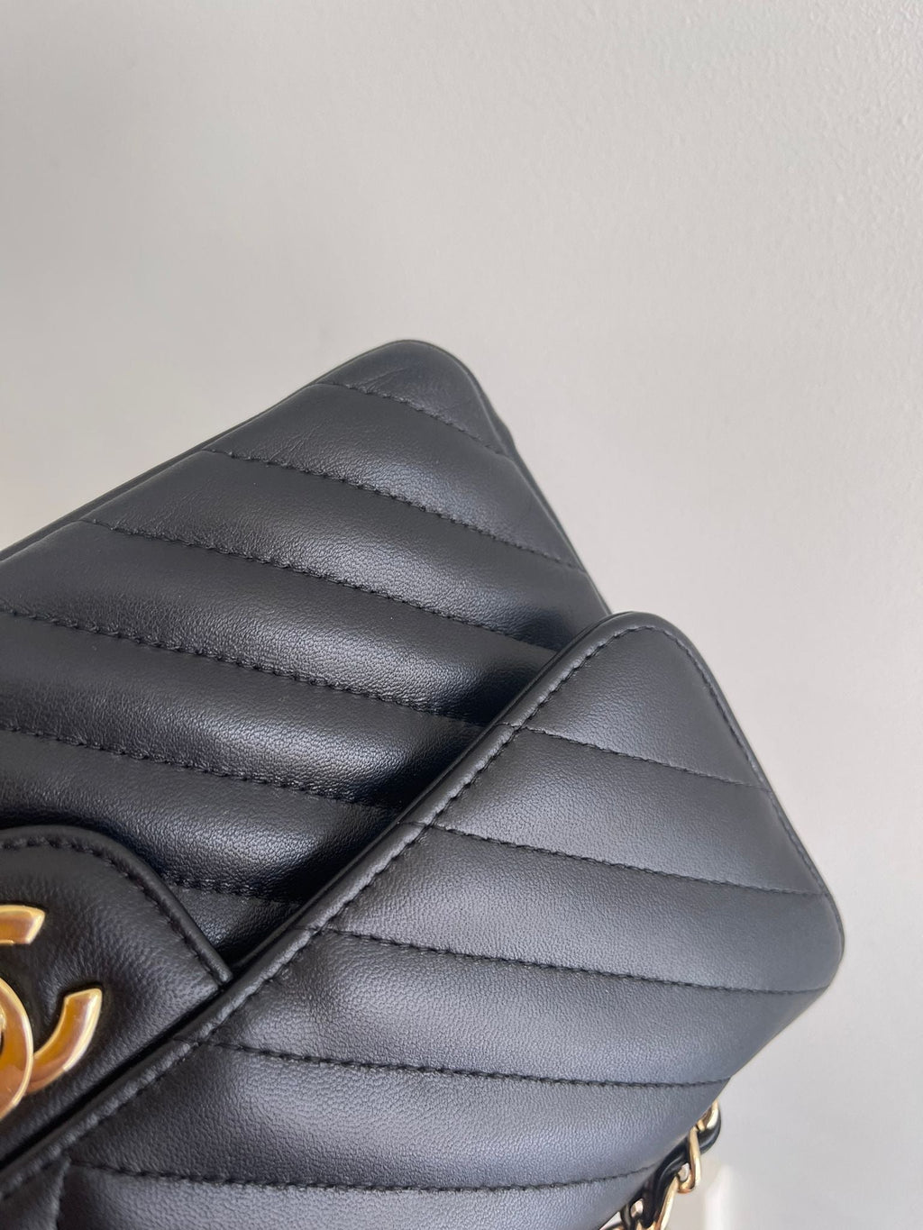 Chanel Classic Chevron Small Double Flap