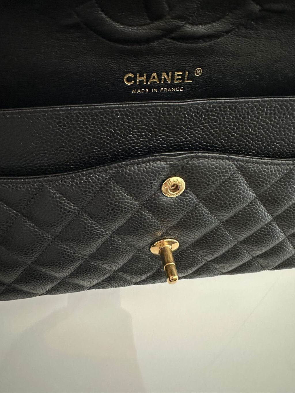 Vintage CHANEL Medium Classic Double Flap Black Caviar Leather