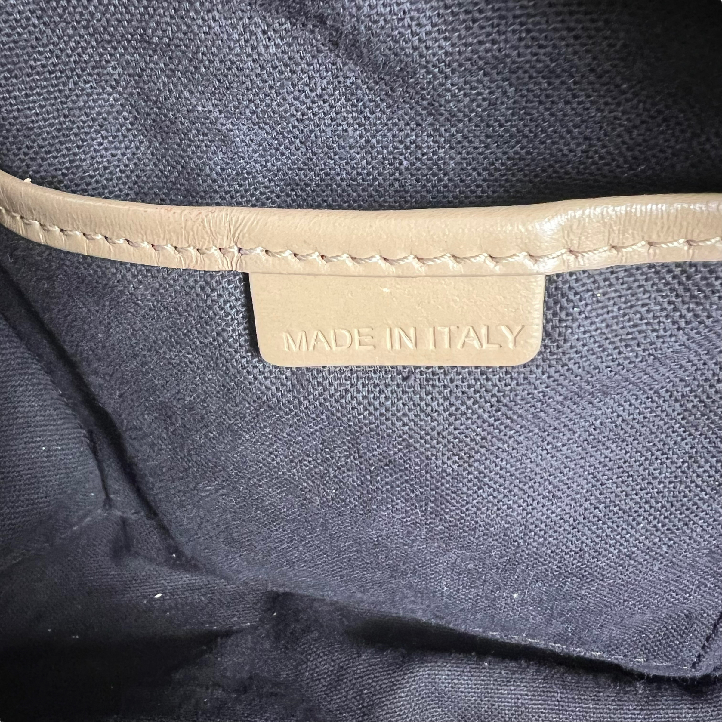 Handbag Luxury Designer By Burberry  Size: Large