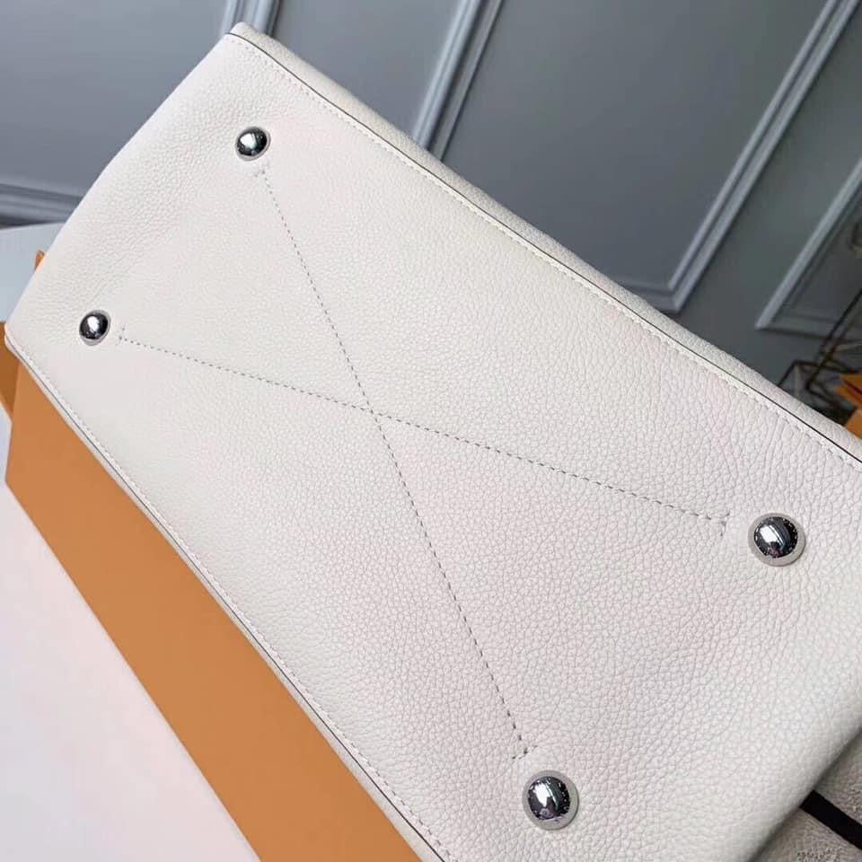 Louis Vuitton Carmel Mahina Bag
