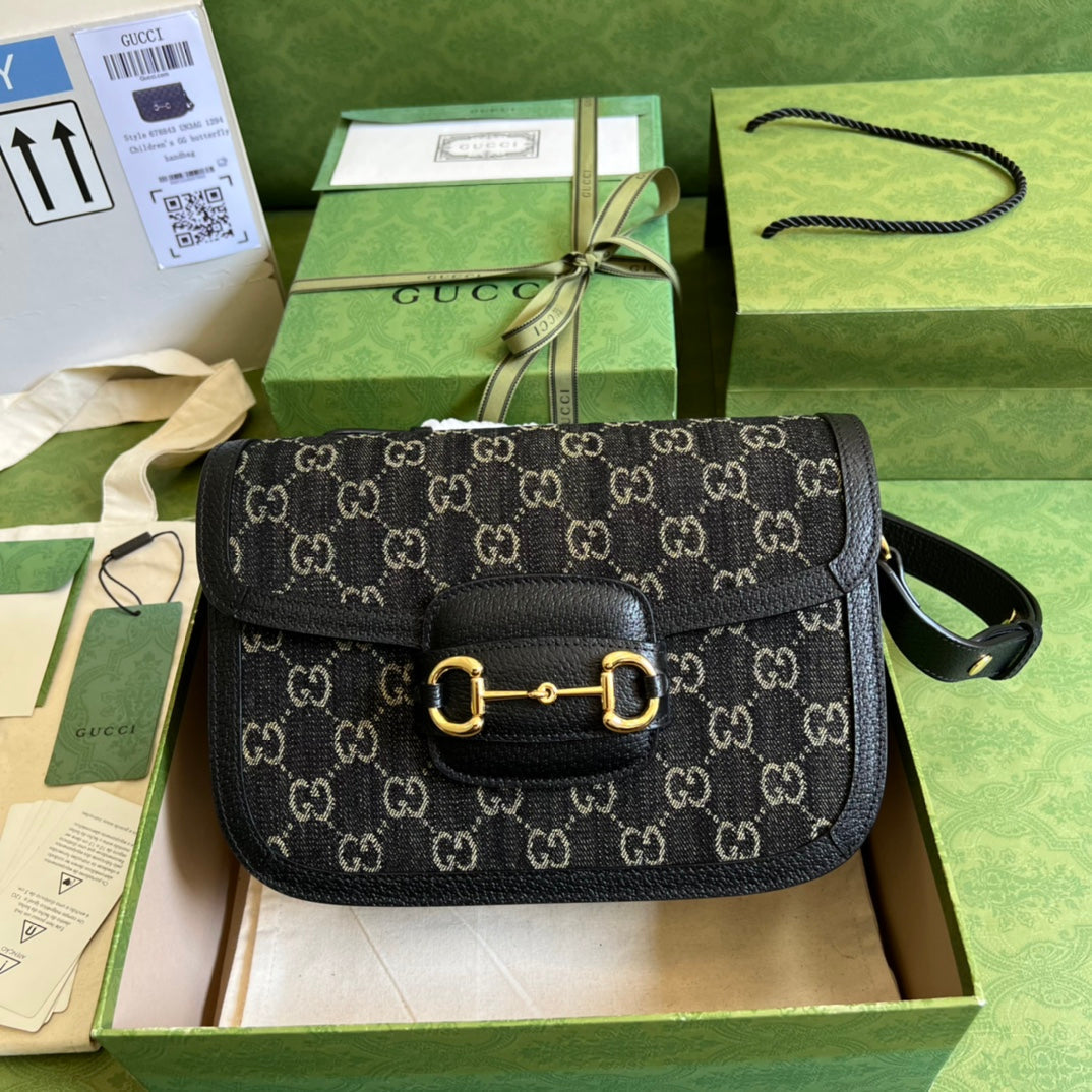 Gucci Horsebit Small Shoulder Bag