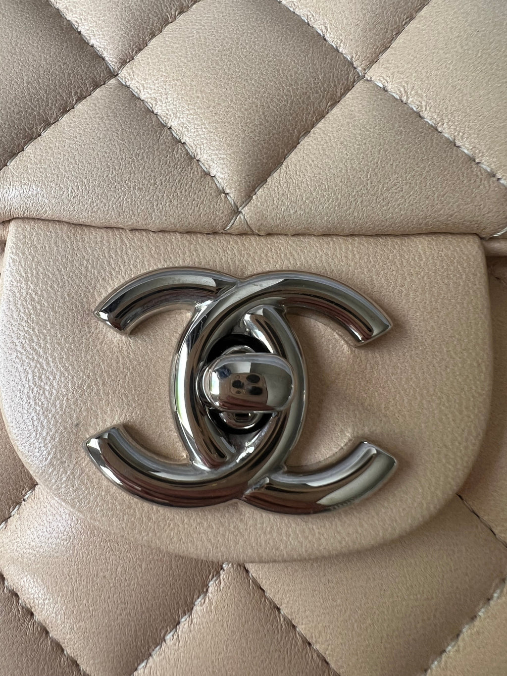 Chanel East West Flap in Light Beige Lambskin Silver Hardware