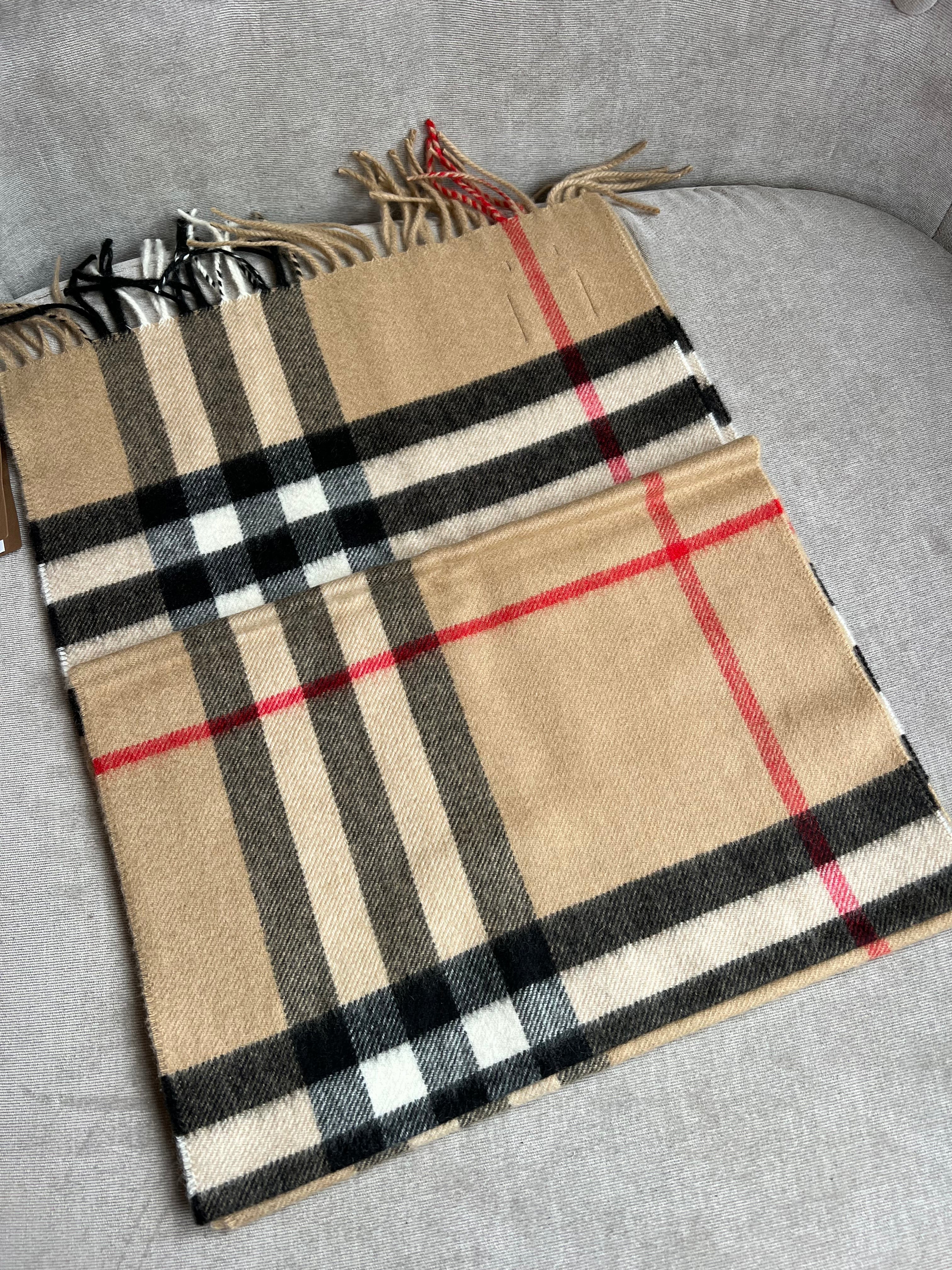 Burberry Classic Check Archive Beige Cashmere Scarf (RRP £420)