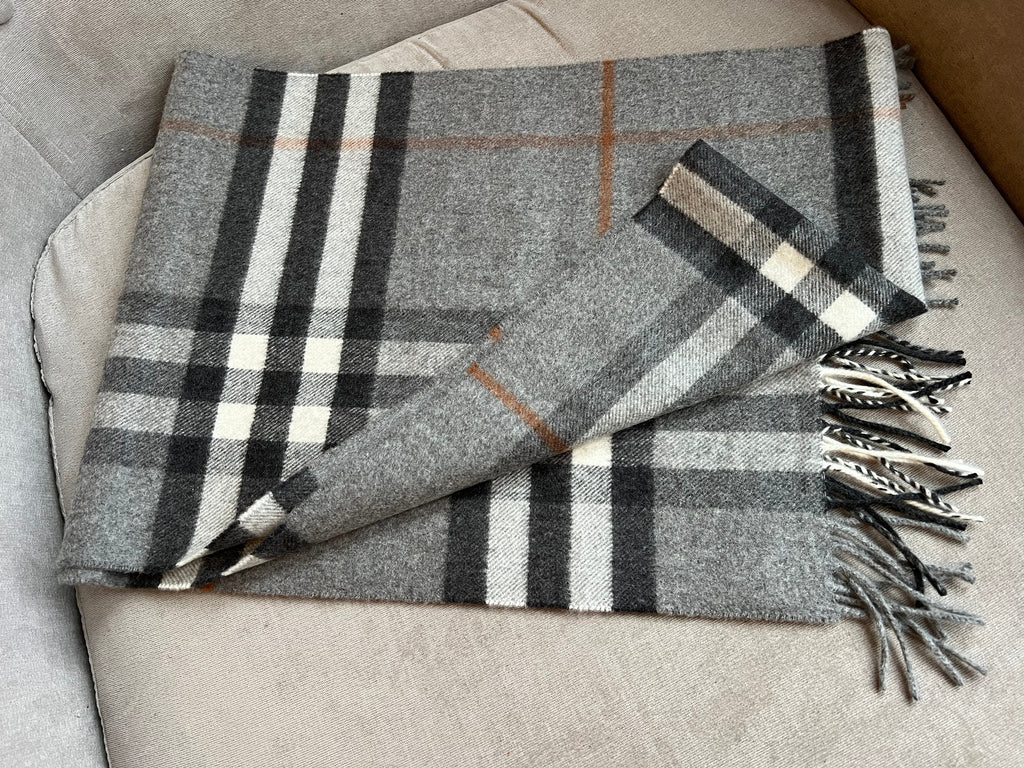 Burberry Classic Check Grey Cashmere Scarf (RRP £390)
