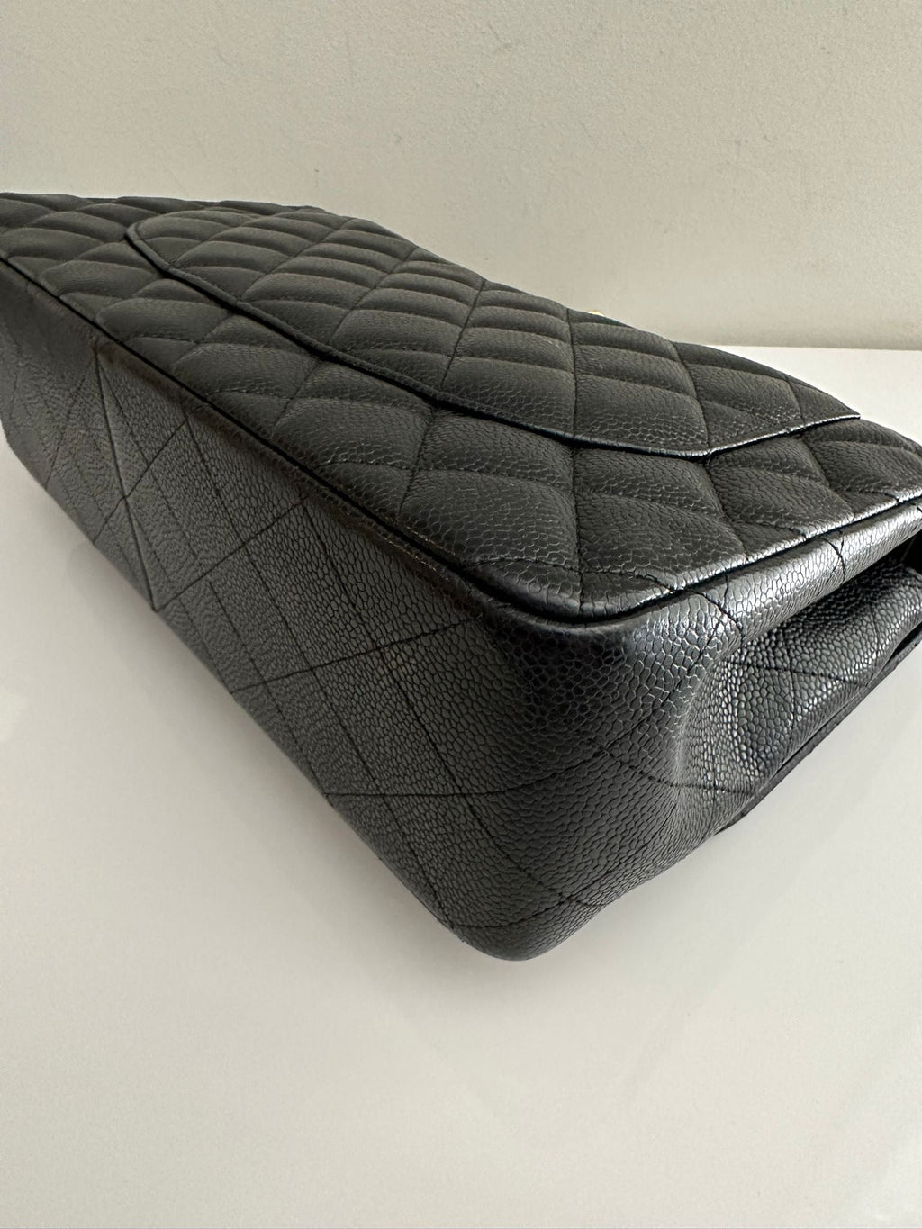 CHANEL Jumbo Classic Double Flap Caviar Black