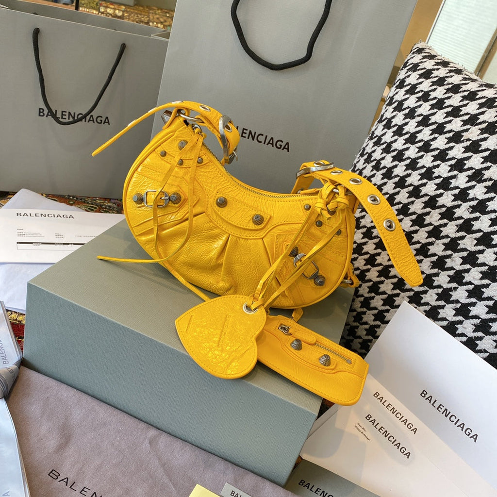Balenciaga Le Cagole XS Bag