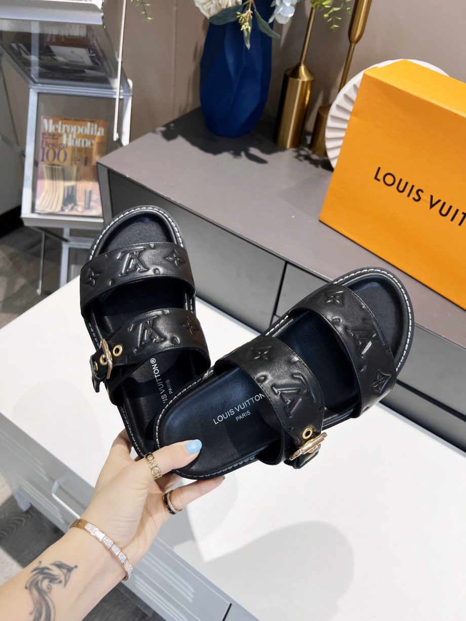 louis vuitton Women's Bom Dia Flat Mule Black For Women