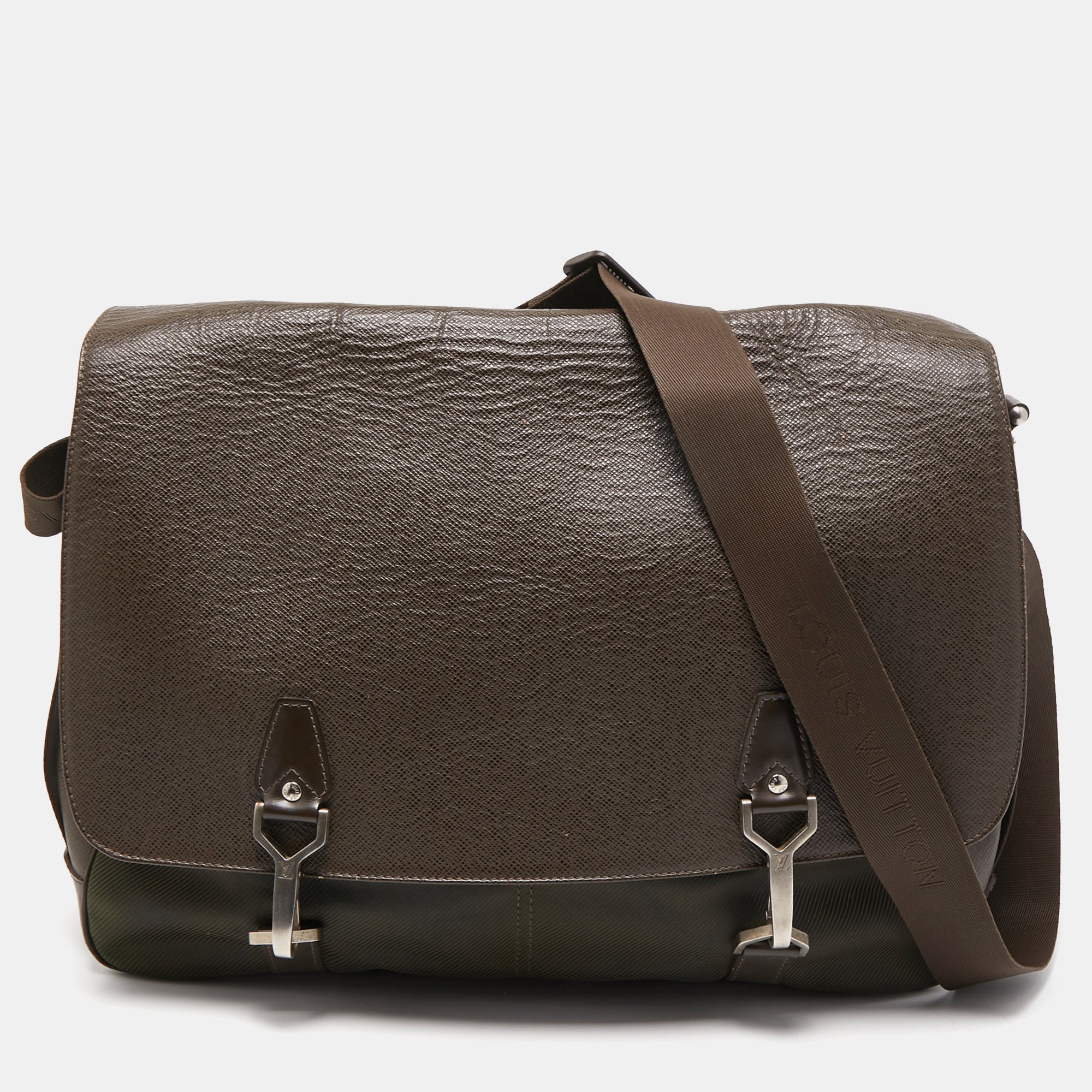 LOUIS VUITTON Brown/Green Taiga Leather Dersou Messenger Bag