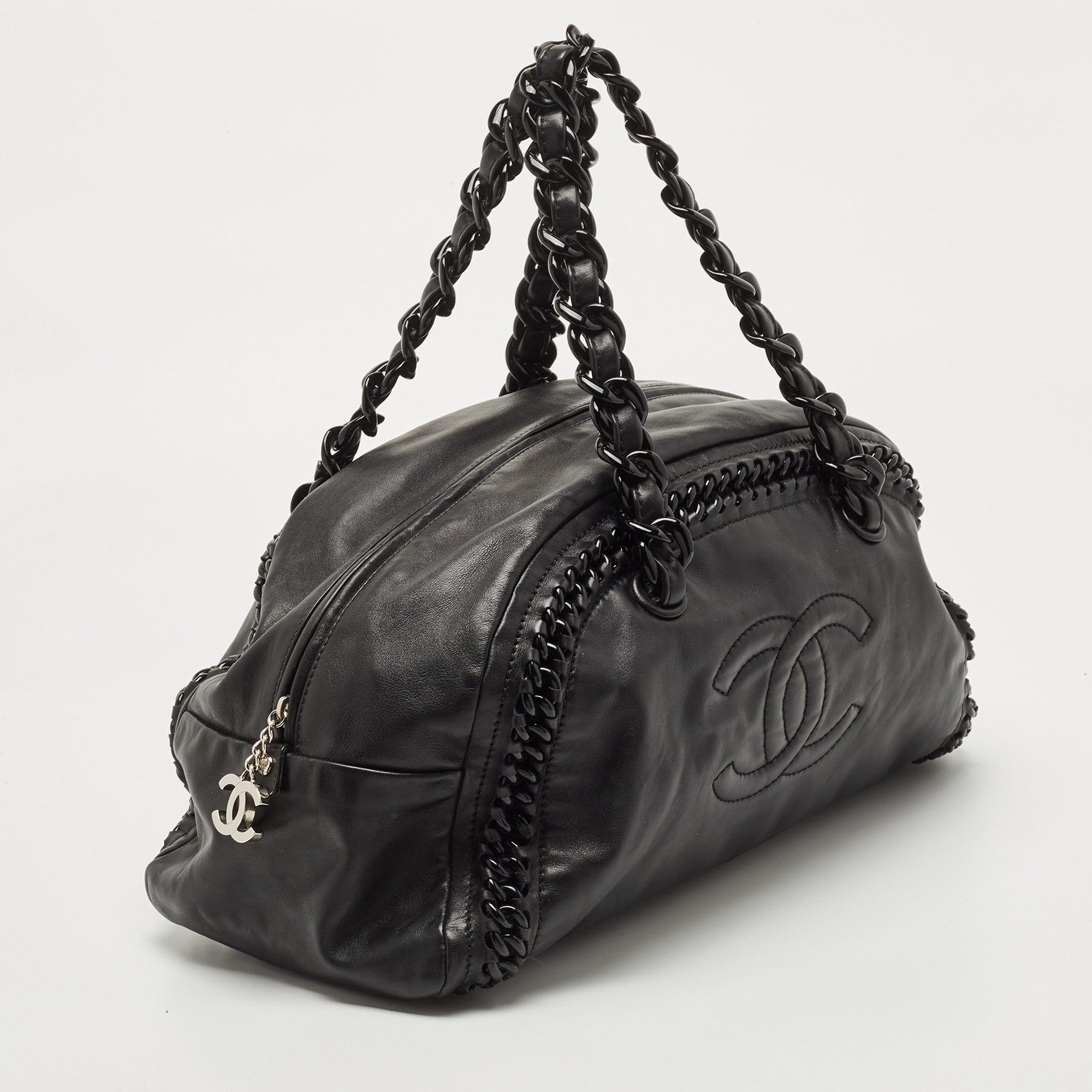 CHANEL Black Matte Leather Large Luxe Ligne Bowler Bag