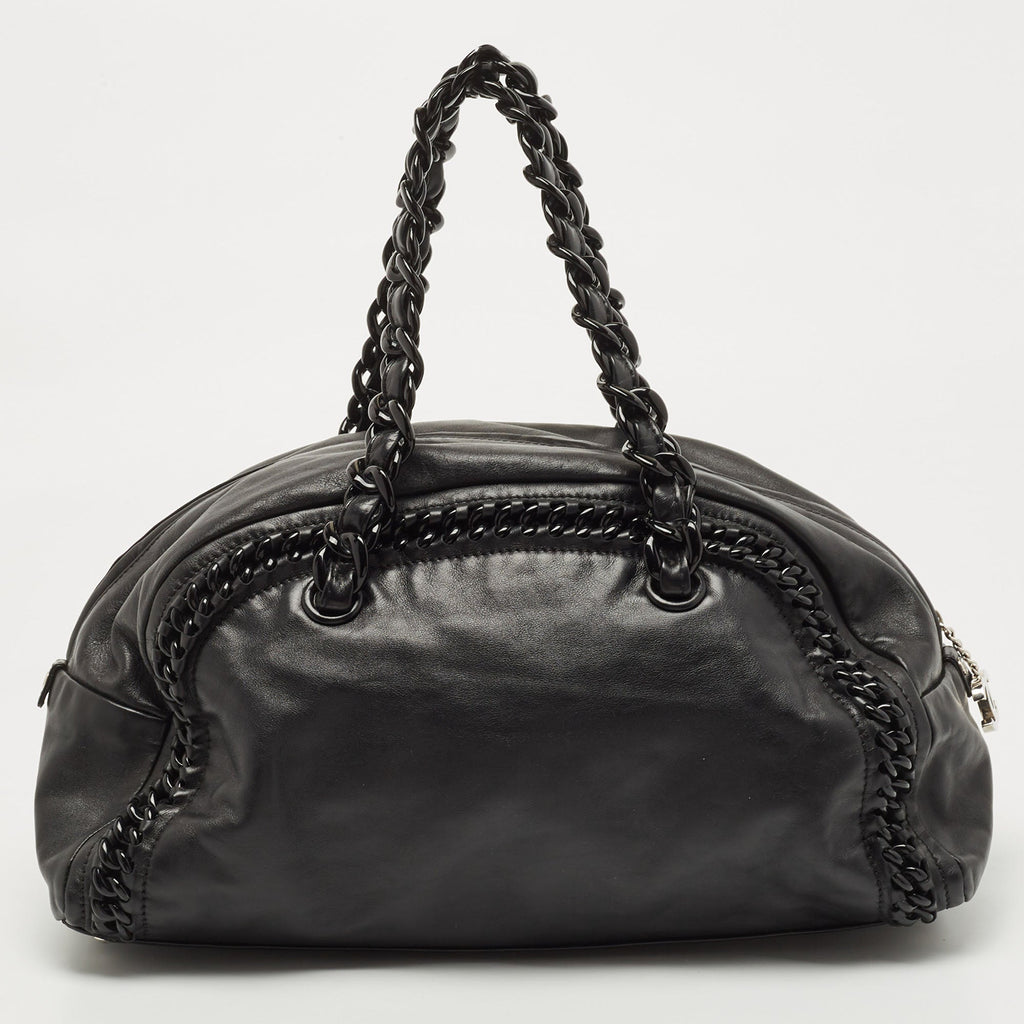 CHANEL Black Matte Leather Large Luxe Ligne Bowler Bag