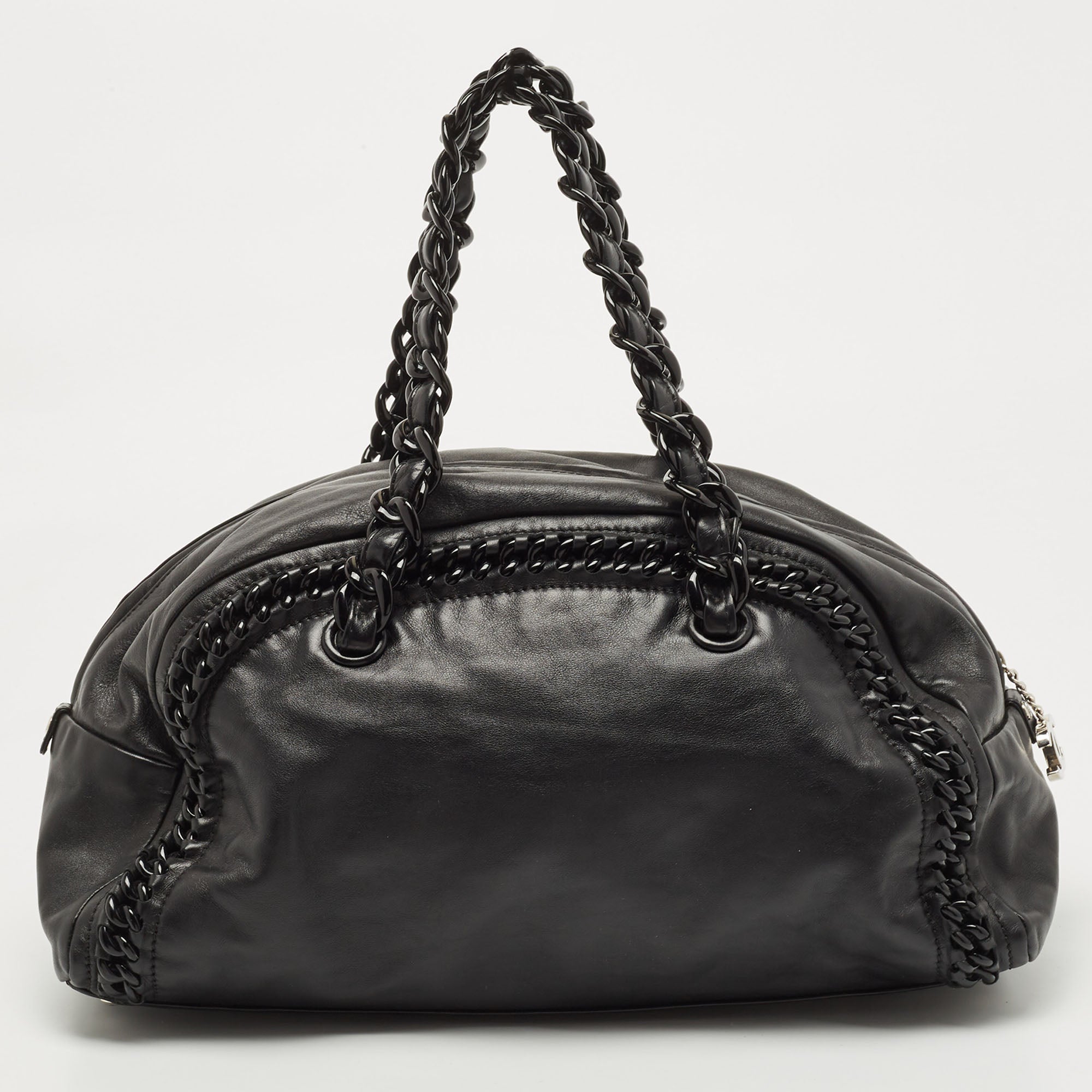 CHANEL Black Matte Leather Large Luxe Ligne Bowler Bag