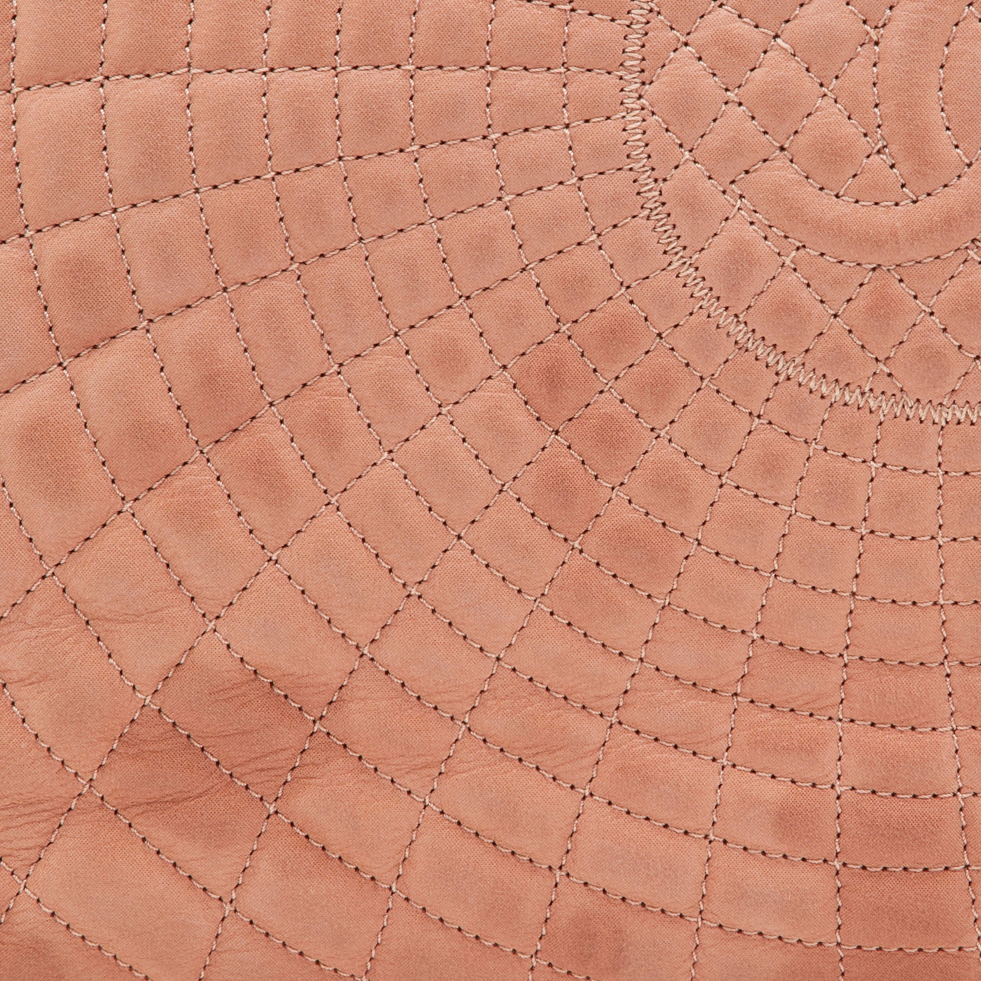 CHANEL Light Pink Quilted Iridescent Leather Large Sea Hit Tote