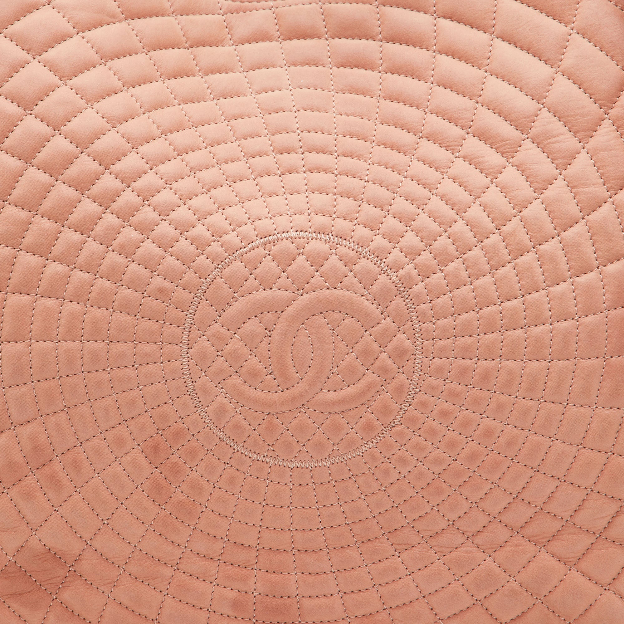 CHANEL Light Pink Quilted Iridescent Leather Large Sea Hit Tote