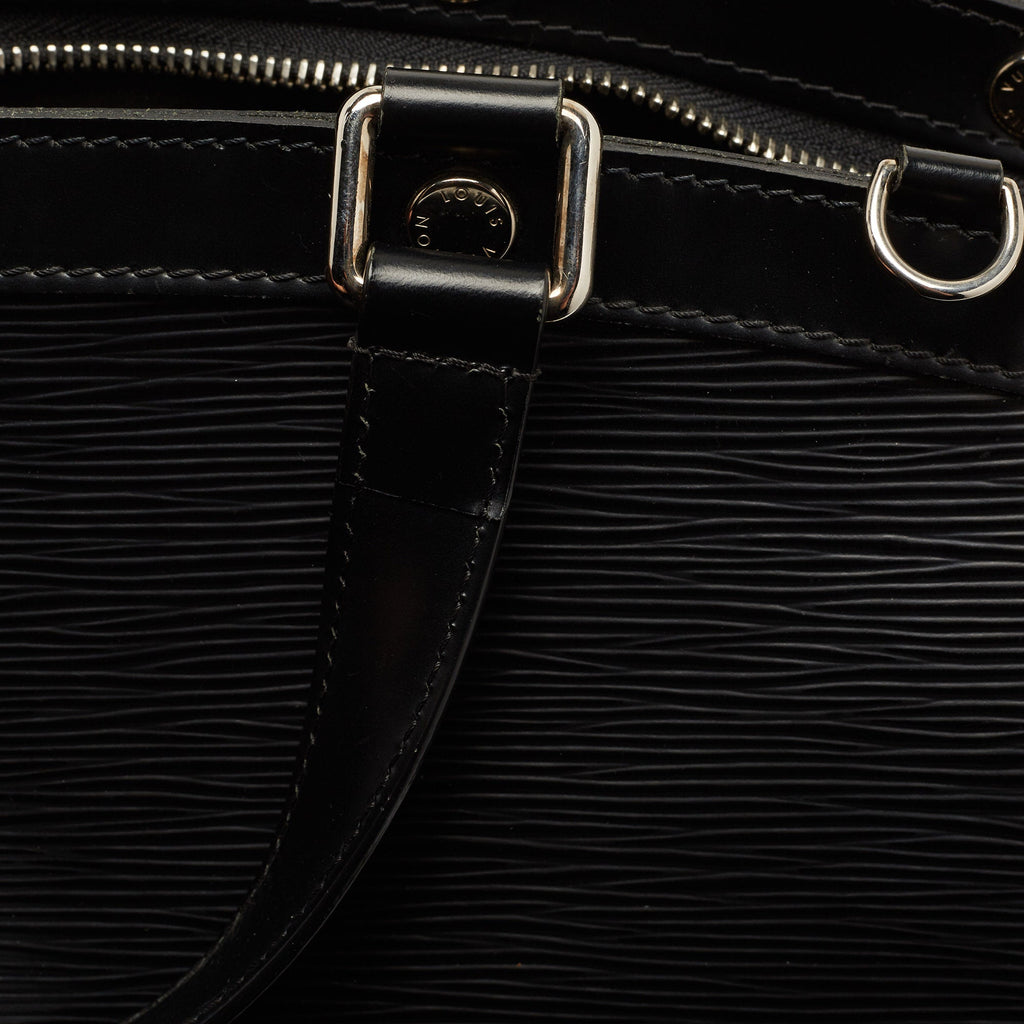 LOUIS VUITTON Black Epi Leather Brea GM Bag