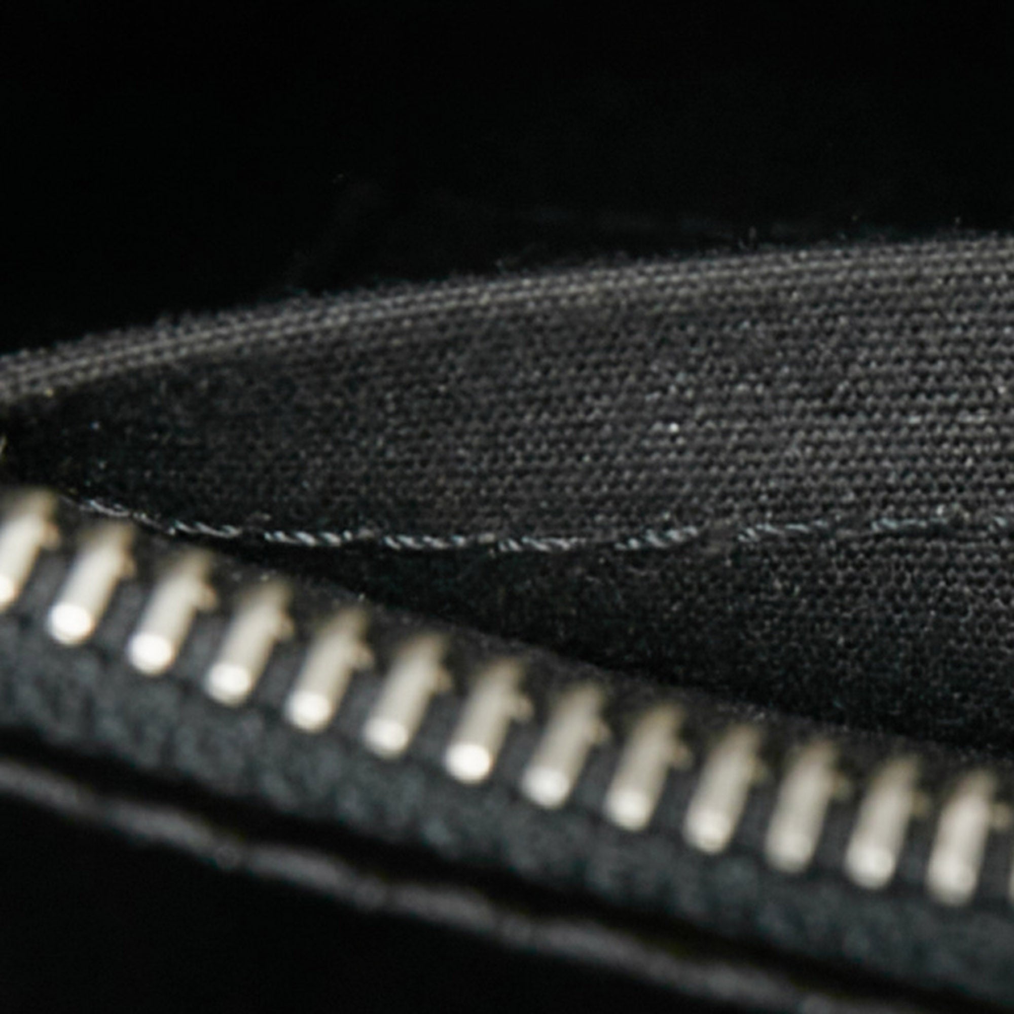 LOUIS VUITTON Black Electric Epi Leather Brea GM Bag