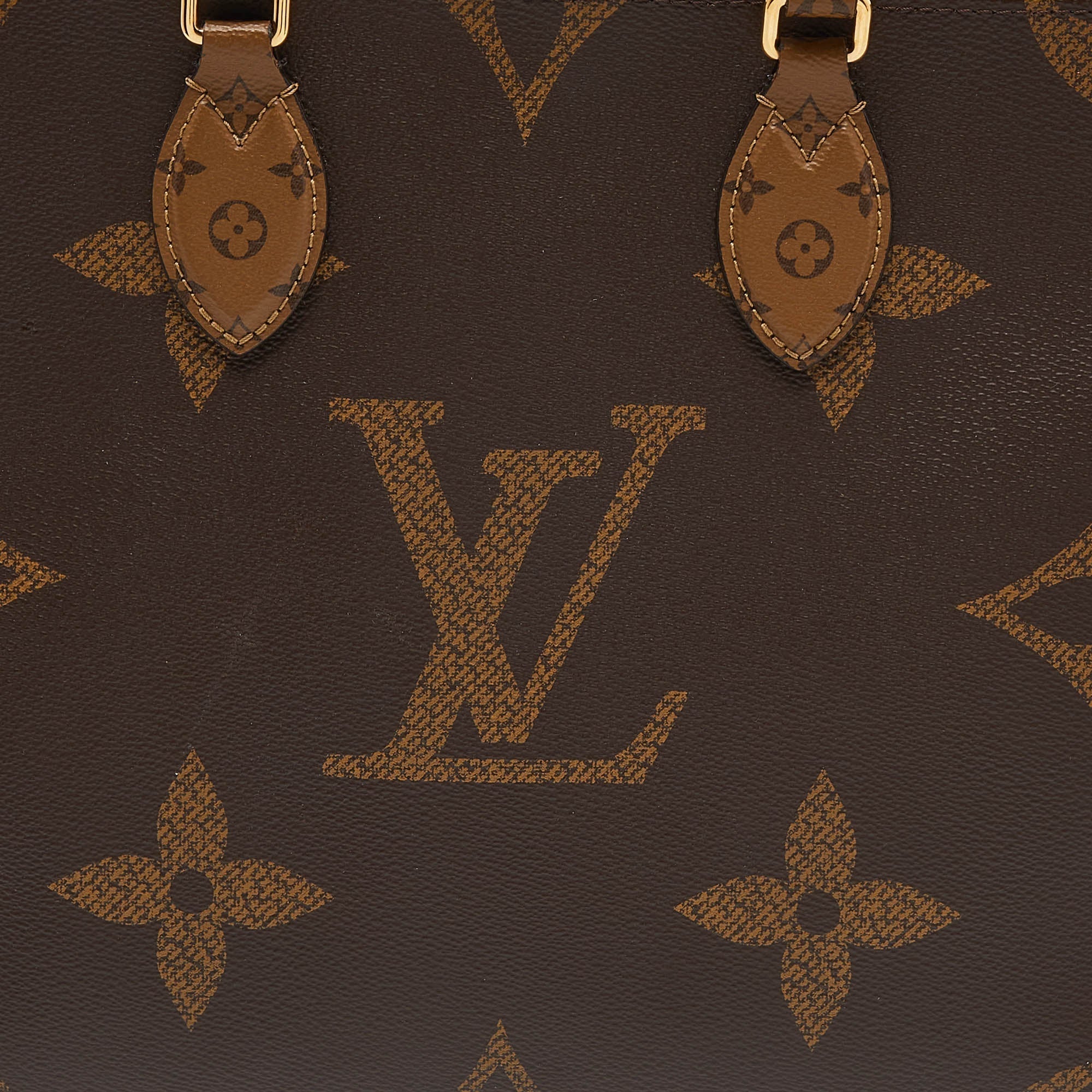 LOUIS VUITTON Reverse Monogram Canvas Giant Onthego MM Bag
