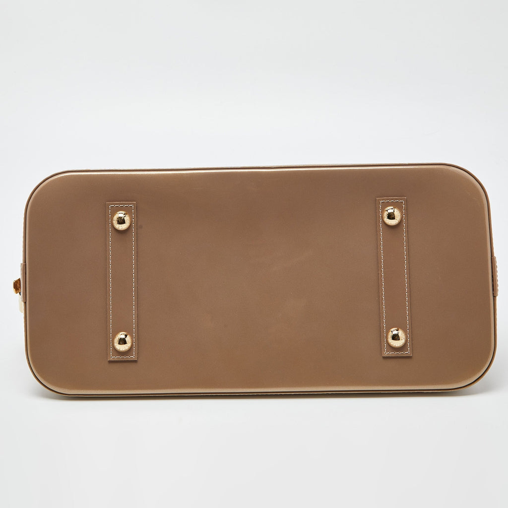 LOUIS VUITTON Beige Poudre Monogram Vernis Alma GM Bag