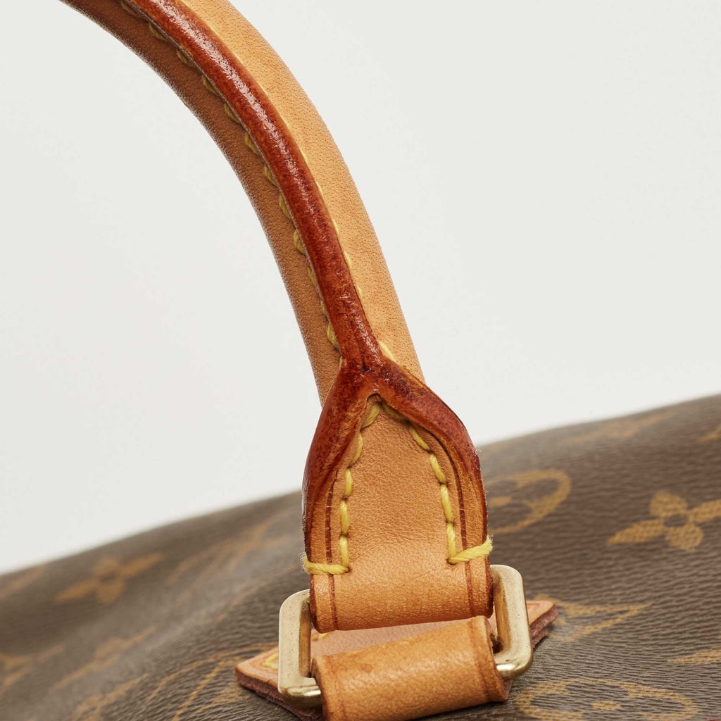 LOUIS VUITTON Monogram Canvas Speedy 30 Bag