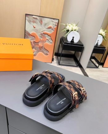 louis vuitton Women's Bom Dia Flat Mule Brown For Women