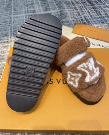 louis vuitton Women's Paseo Flat Comfort Mule Cognac For Women 1AACRN
