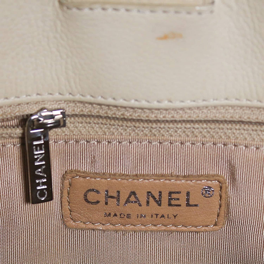 Chanel PST beige Caviar Silver