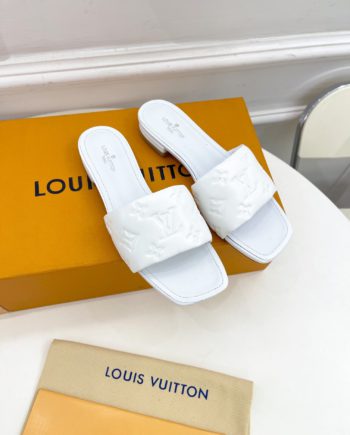 louis vuitton Women's Revival Flat Mule White For Women 1A9P4P