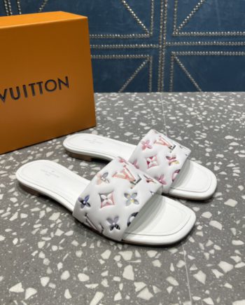 louis vuitton Women's Revival Flat Mule White For Women 1AAORE