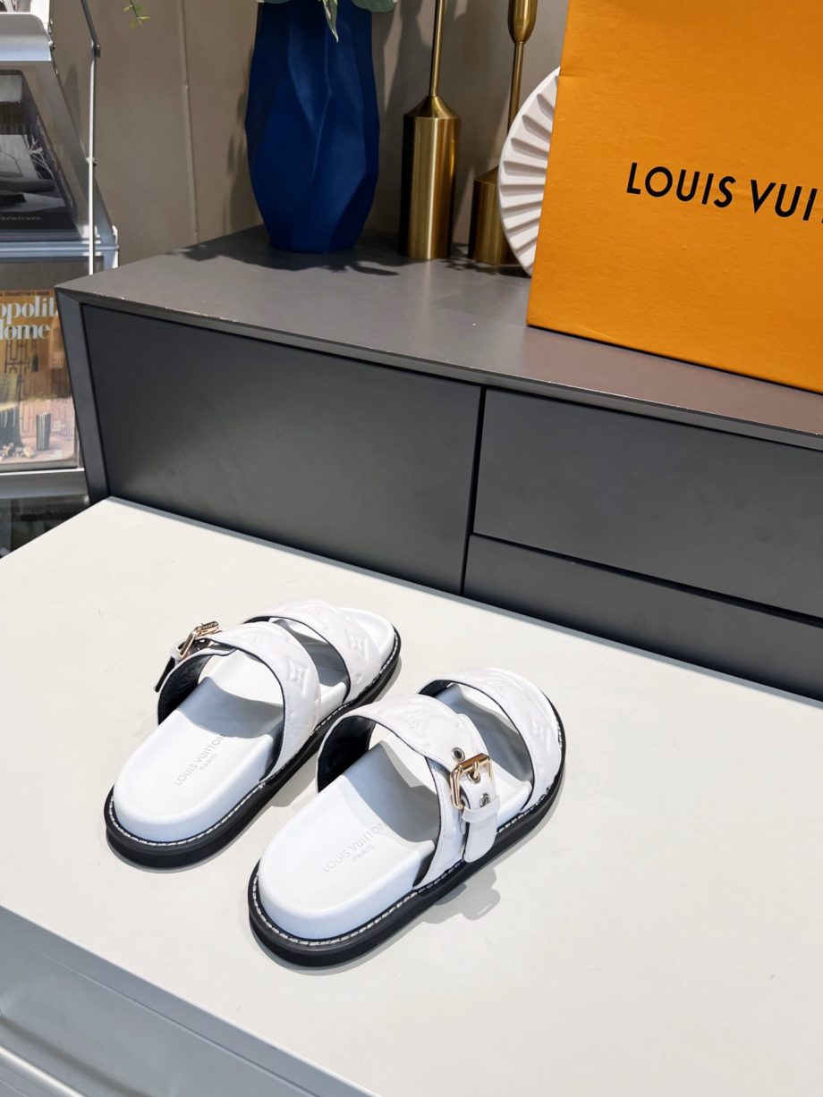 louis vuitton Women's Bom Dia Flat Mule White For Women