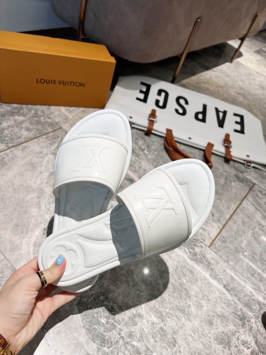 louis vuitton Women's Magnetic Flat Mule White For Women