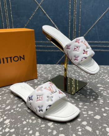 louis vuitton Women's Revival Flat Mule White For Women 1AAORE