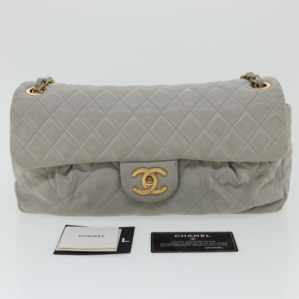 CHANEL Lamb Skin Matelasse Double Chain Shoulder Bag Gray CC Auth am1097g