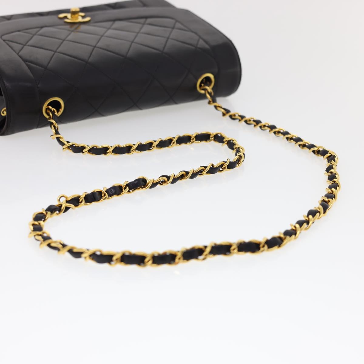CHANEL Chain Turn Lock Diana Matelasse Shoulder Bag Lamb Skin Black  rz036A