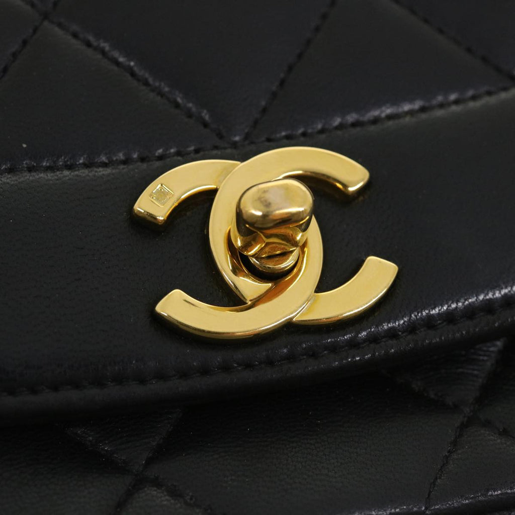 CHANEL Chain Turn Lock Diana Matelasse Shoulder Bag Lamb Skin Black Auth rz036A